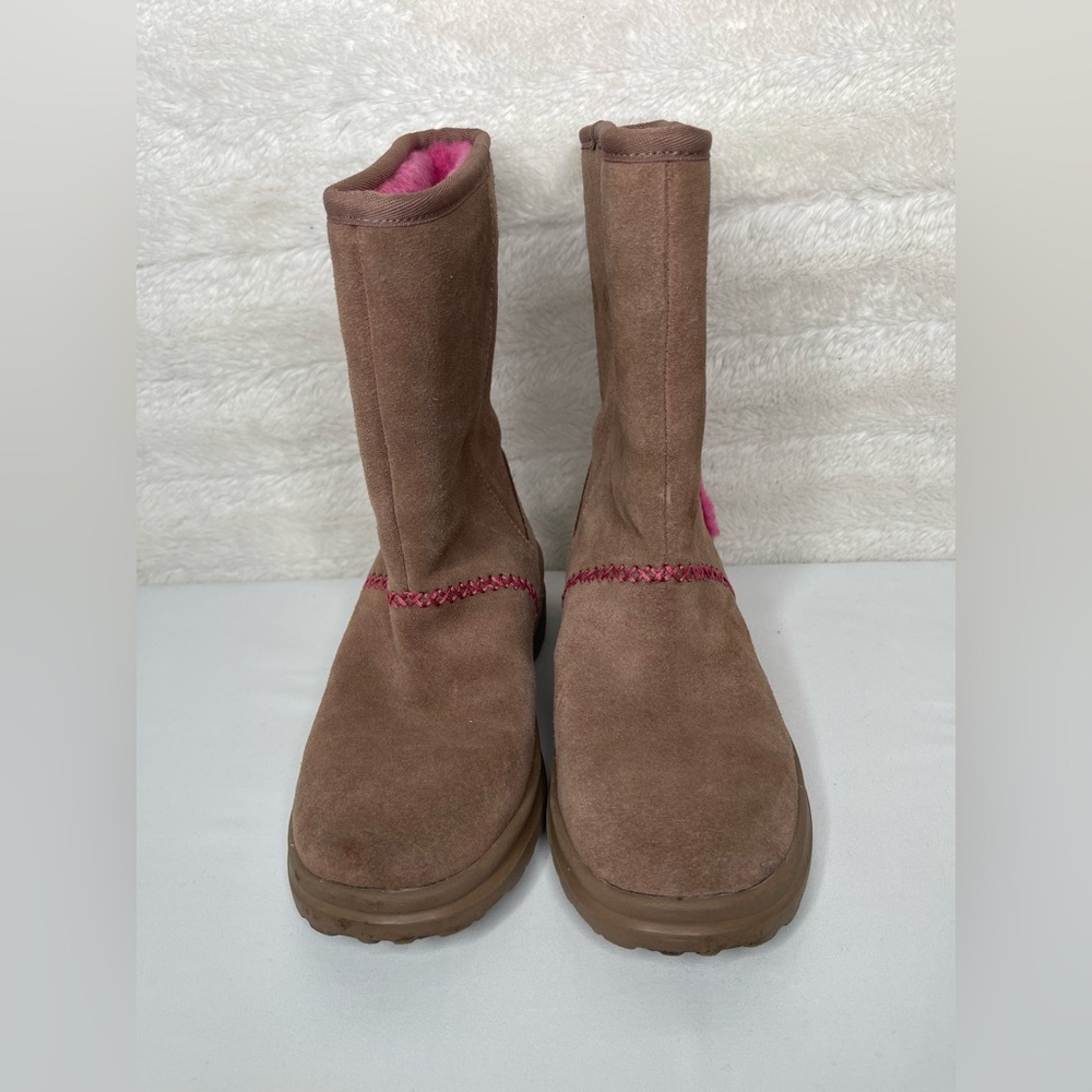 UGG W I HEART KISSES wool short boots size 5